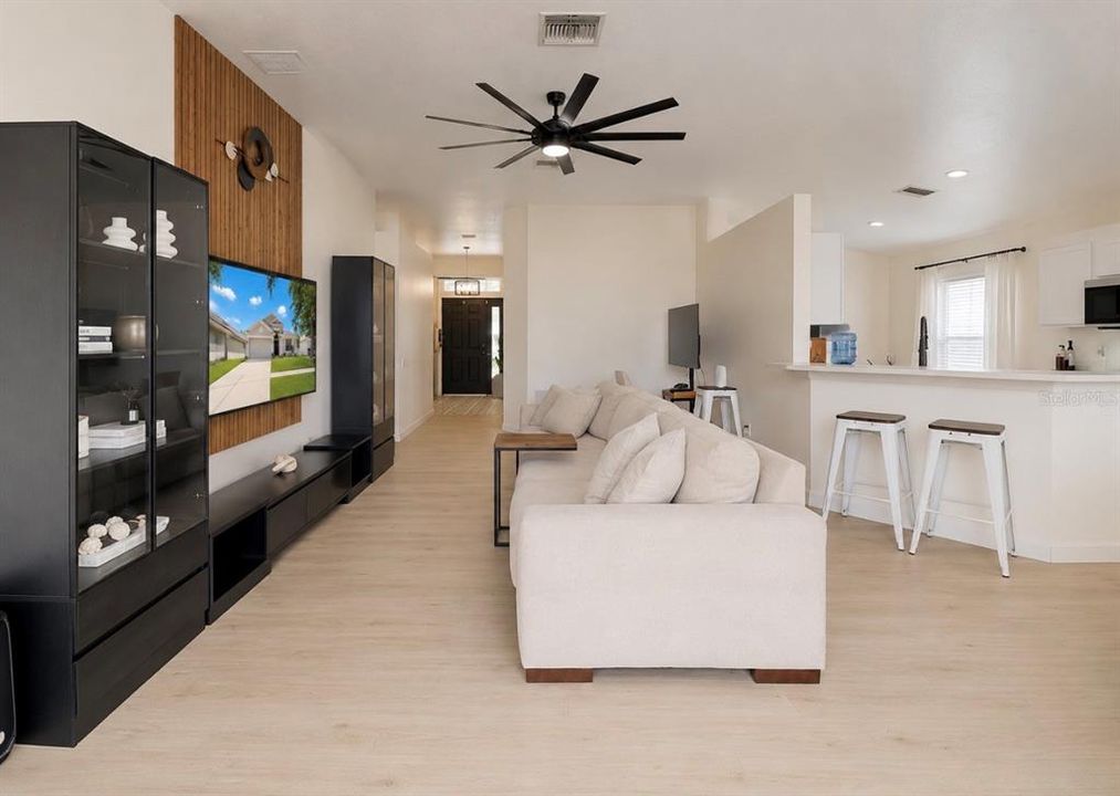En Venta: $354,900 (3 camas, 2 baños, 1507 Pies cuadrados)