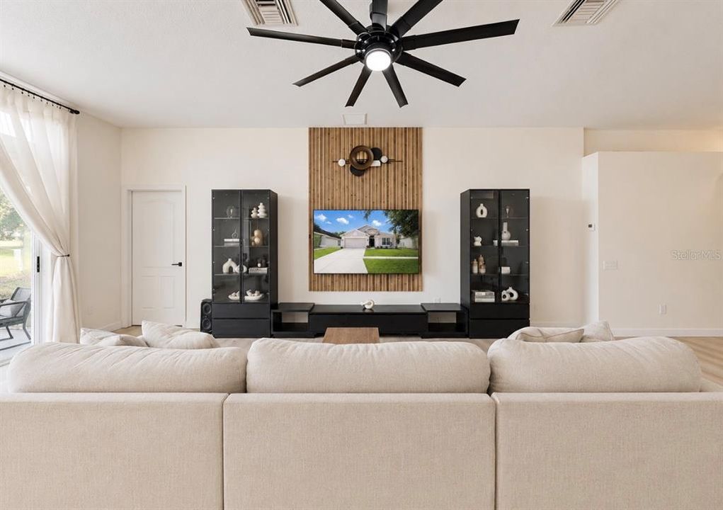 En Venta: $354,900 (3 camas, 2 baños, 1507 Pies cuadrados)