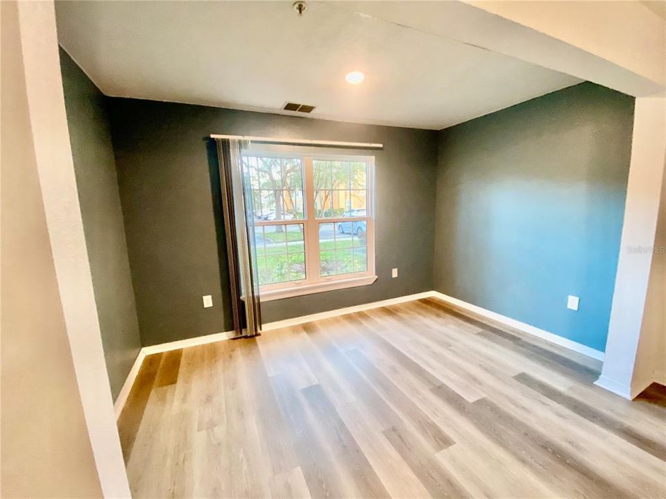 For Rent: $1,800 (2 beds, 2 baths, 1142 Square Feet)