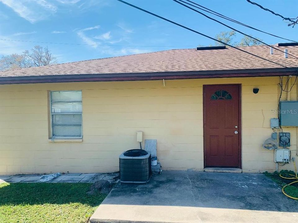 For Rent: $1,125 (2 beds, 1 baths, 914 Square Feet)