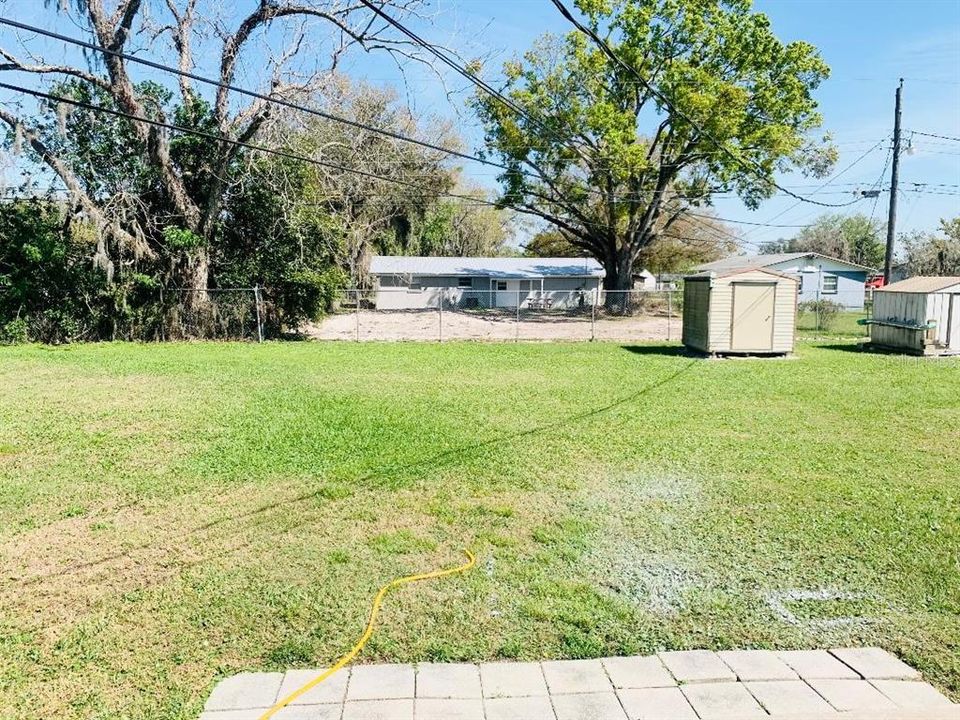 For Rent: $1,125 (2 beds, 1 baths, 914 Square Feet)