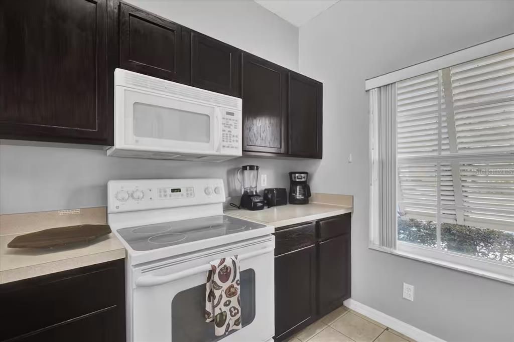 En Venta: $258,000 (3 camas, 2 baños, 1291 Pies cuadrados)