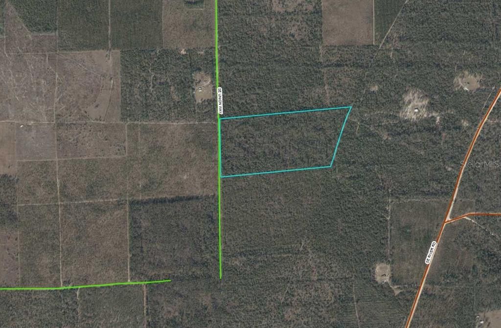На продажу: $239,900 (41.18 acres)