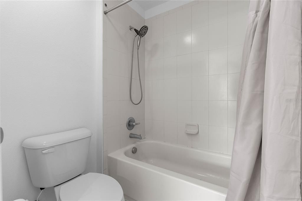 For Sale: $575,000 (4 beds, 2 baths, 2854 Square Feet)