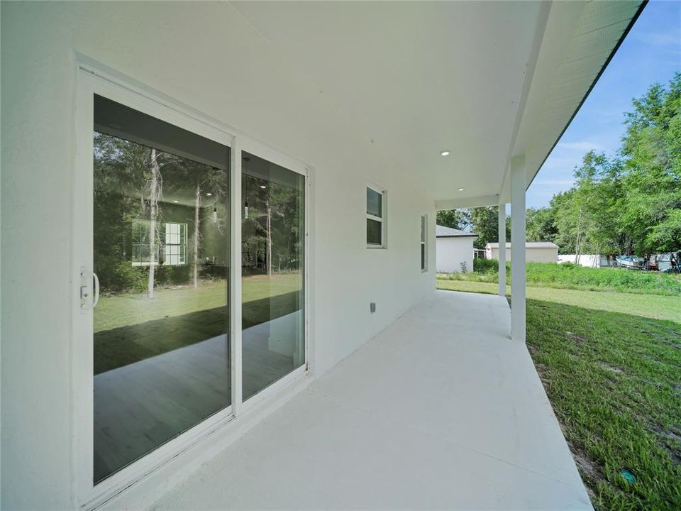 For Sale: $268,000 (3 beds, 2 baths, 1529 Square Feet)