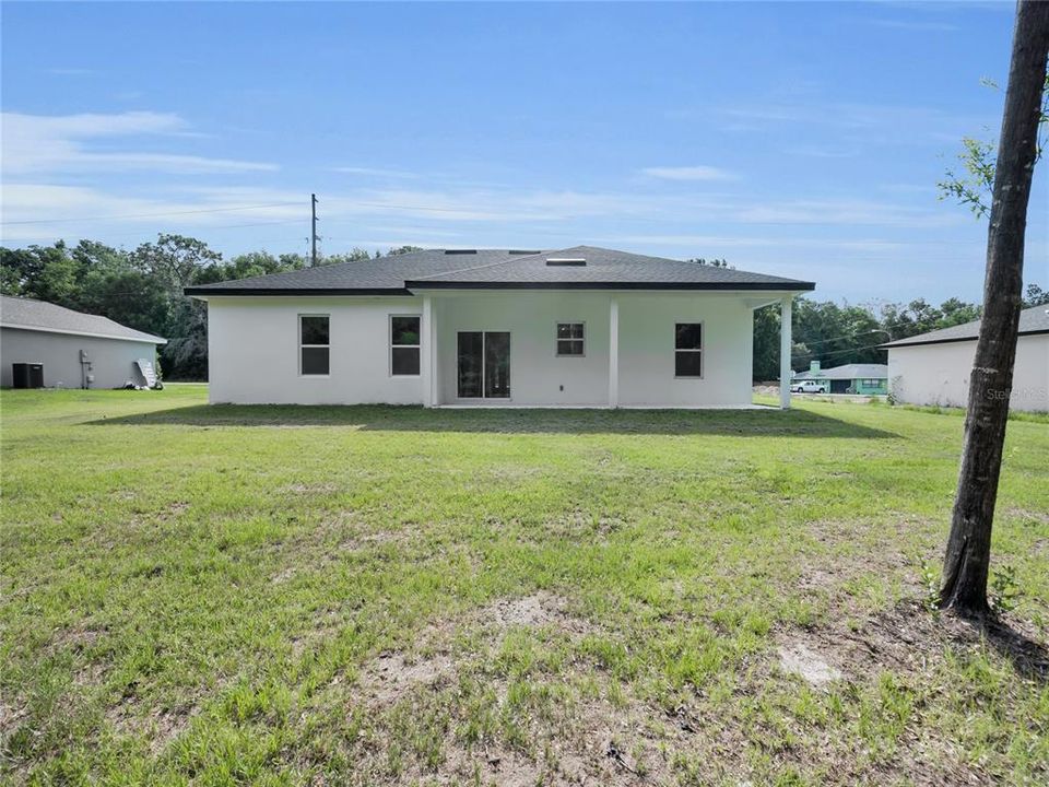 For Sale: $268,000 (3 beds, 2 baths, 1529 Square Feet)
