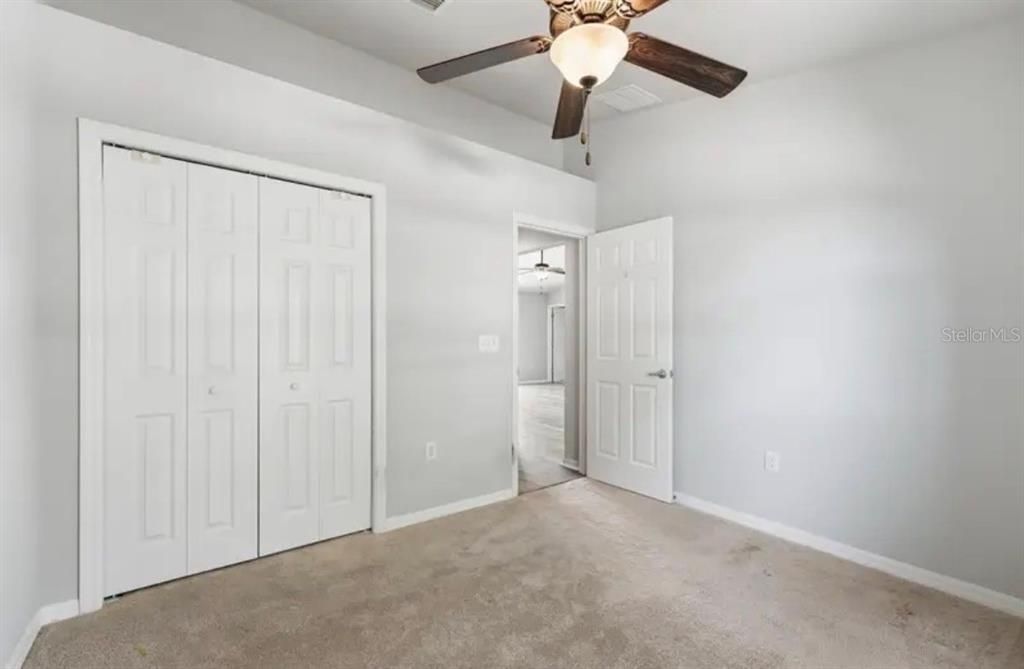 For Rent: $2,000 (3 beds, 2 baths, 1252 Square Feet)