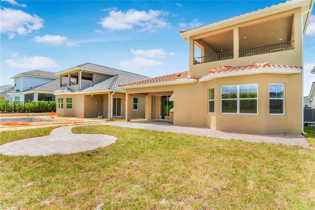 For Rent: $5,850 (5 beds, 4 baths, 3076 Square Feet)