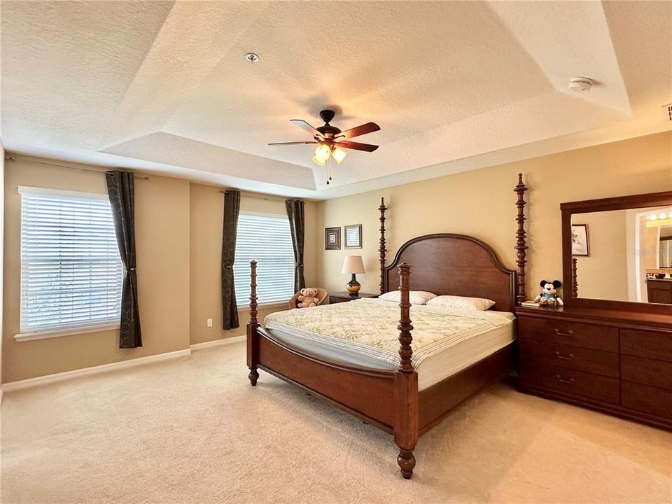 For Sale: $369,000 (3 beds, 2 baths, 2307 Square Feet)