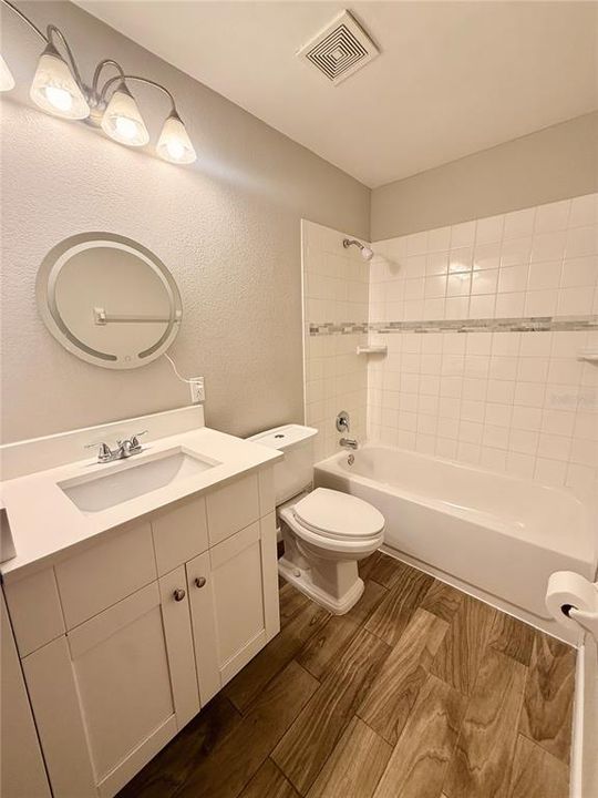 For Rent: $2,250 (3 beds, 2 baths, 1396 Square Feet)