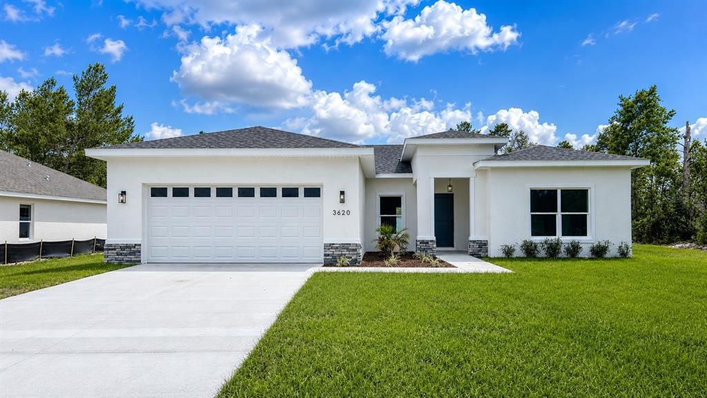 For Sale: $329,900 (4 beds, 3 baths, 1866 Square Feet)