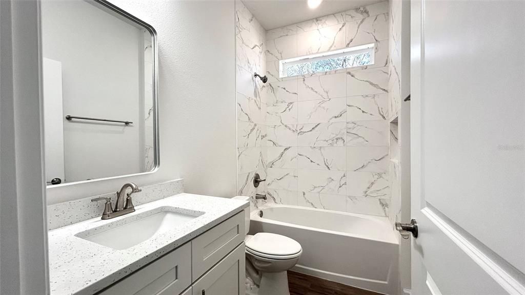 For Sale: $329,900 (4 beds, 3 baths, 1866 Square Feet)