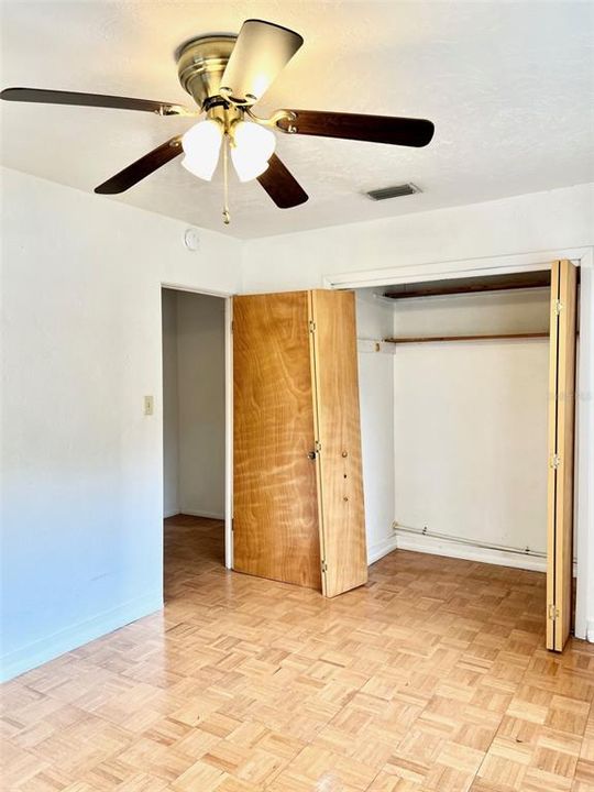 В аренду: $1,895 (2 спален, 1 ванн, 1072 Квадратных фут)