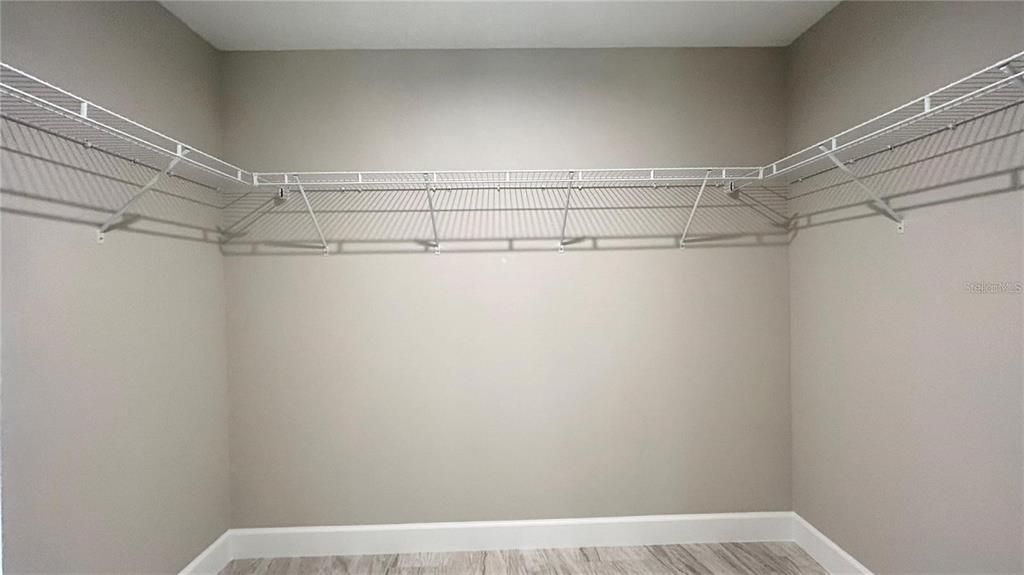 For Rent: $2,000 (3 beds, 2 baths, 1634 Square Feet)