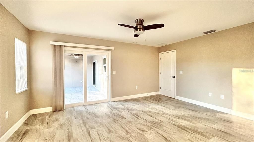 For Rent: $2,000 (3 beds, 2 baths, 1634 Square Feet)