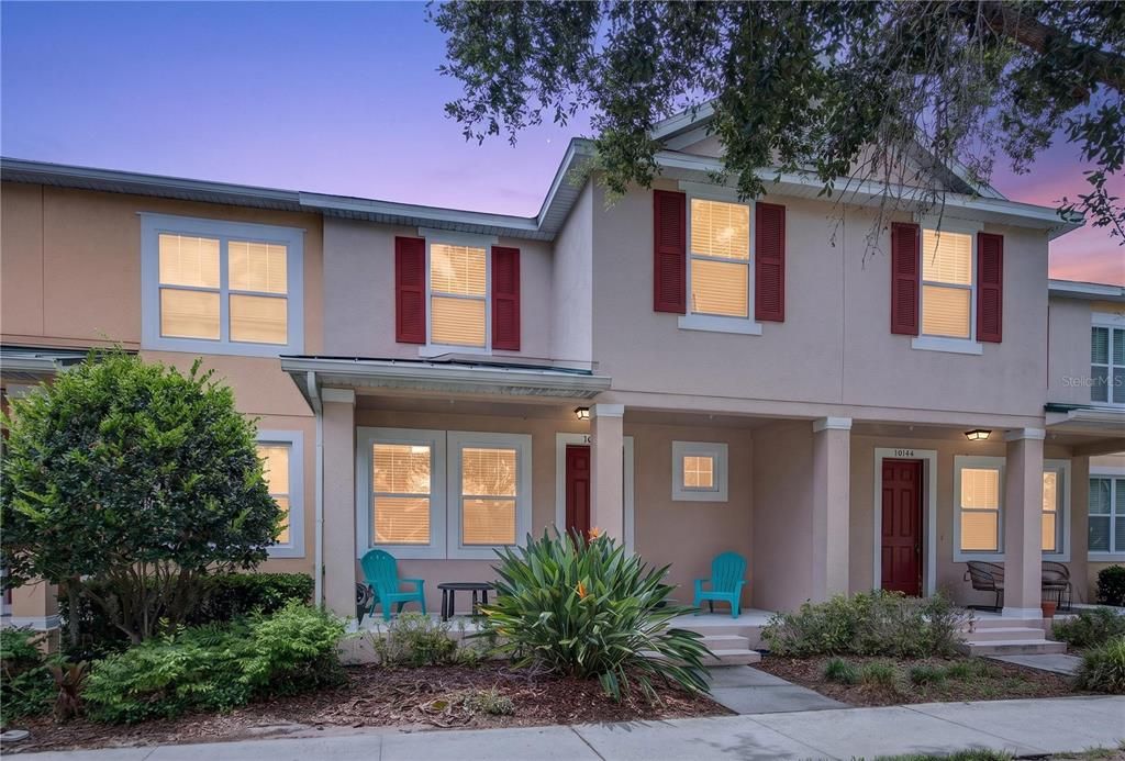 For Sale: $429,900 (4 beds, 3 baths, 1842 Square Feet)