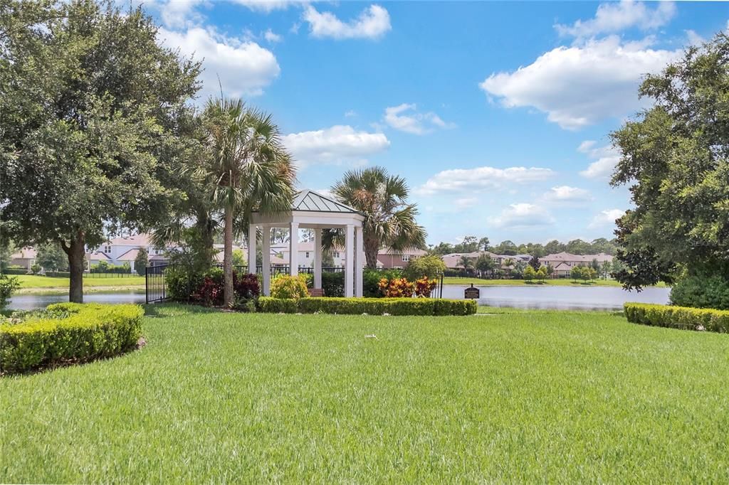 For Sale: $429,900 (4 beds, 3 baths, 1842 Square Feet)