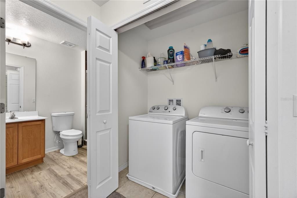 For Sale: $429,900 (4 beds, 3 baths, 1842 Square Feet)