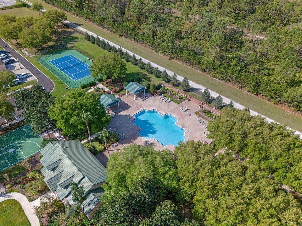 For Sale: $429,900 (4 beds, 3 baths, 1842 Square Feet)