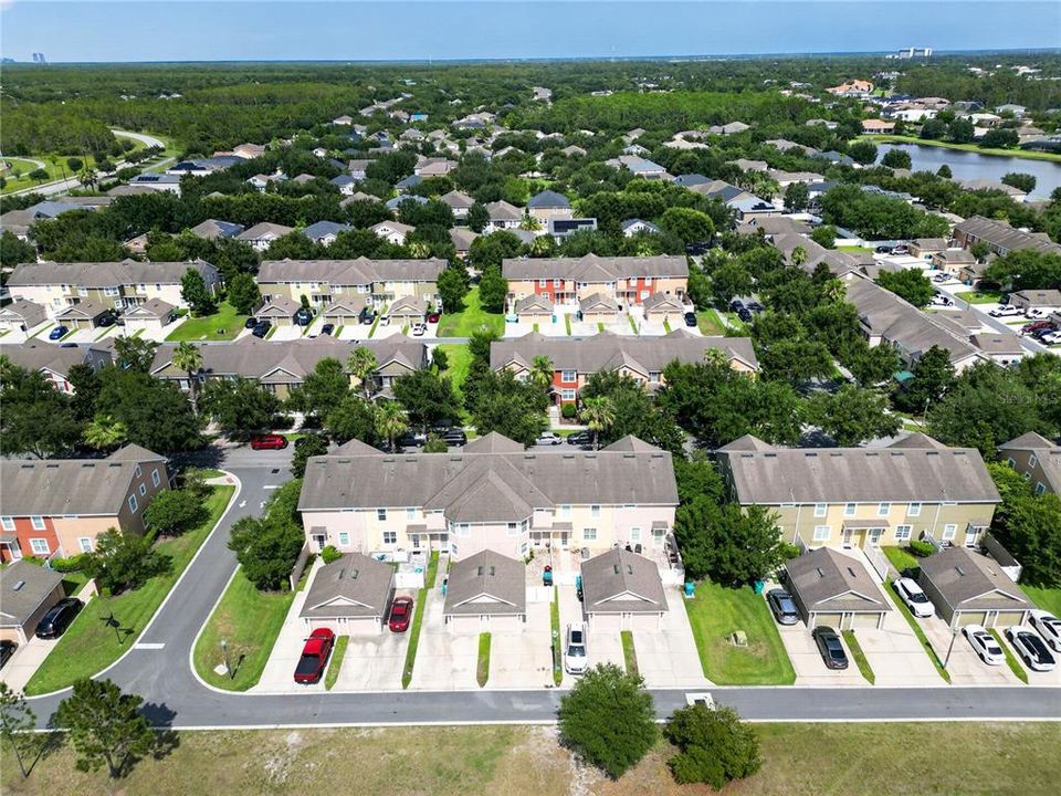 For Sale: $429,900 (4 beds, 3 baths, 1842 Square Feet)
