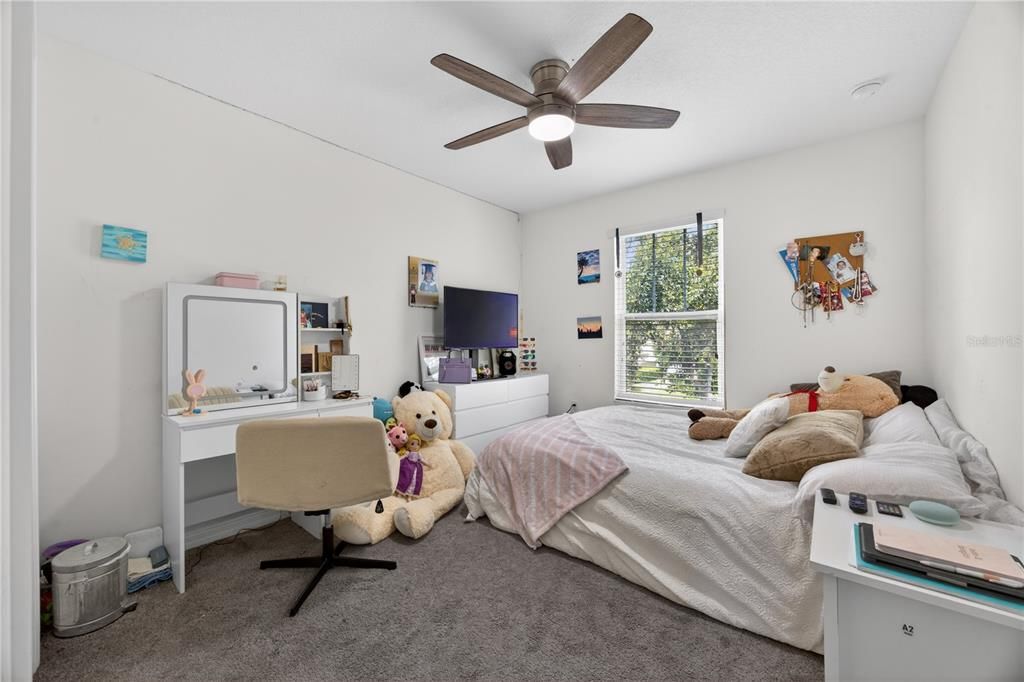 For Sale: $429,900 (4 beds, 3 baths, 1842 Square Feet)