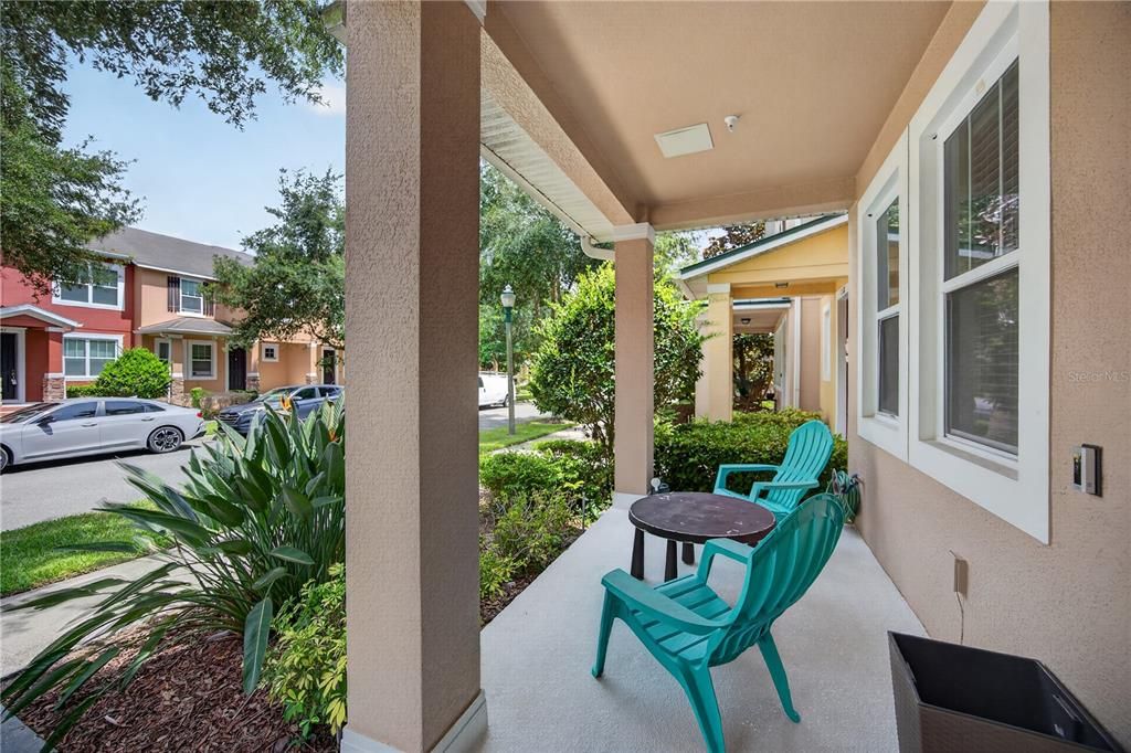 For Sale: $429,900 (4 beds, 3 baths, 1842 Square Feet)