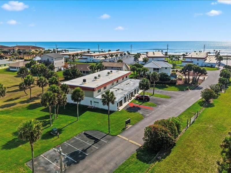 For Sale: $227,000 (3 beds, 2 baths, 1424 Square Feet)