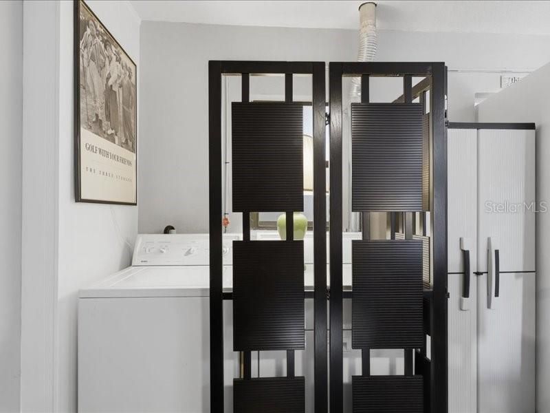 For Sale: $227,000 (3 beds, 2 baths, 1424 Square Feet)