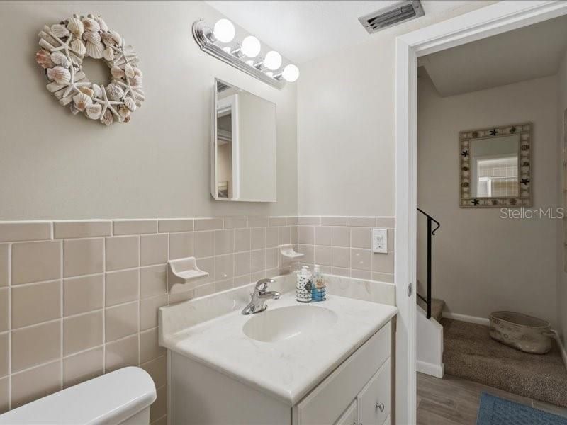 For Sale: $227,000 (3 beds, 2 baths, 1424 Square Feet)