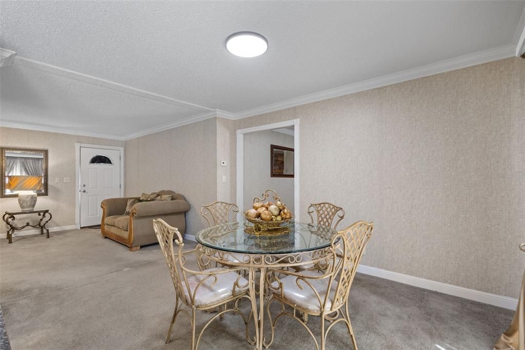 For Sale: $228,933 (4 beds, 2 baths, 2097 Square Feet)