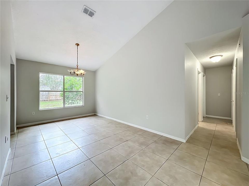 For Sale: $329,900 (3 beds, 2 baths, 1440 Square Feet)