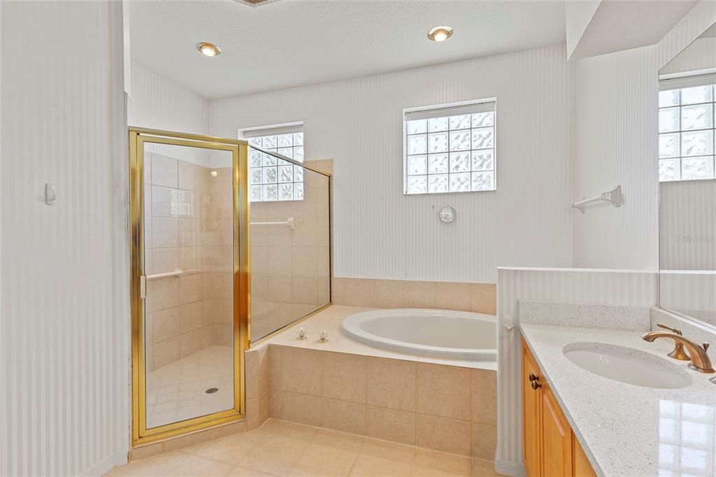 For Sale: $928,000 (4 beds, 3 baths, 2405 Square Feet)