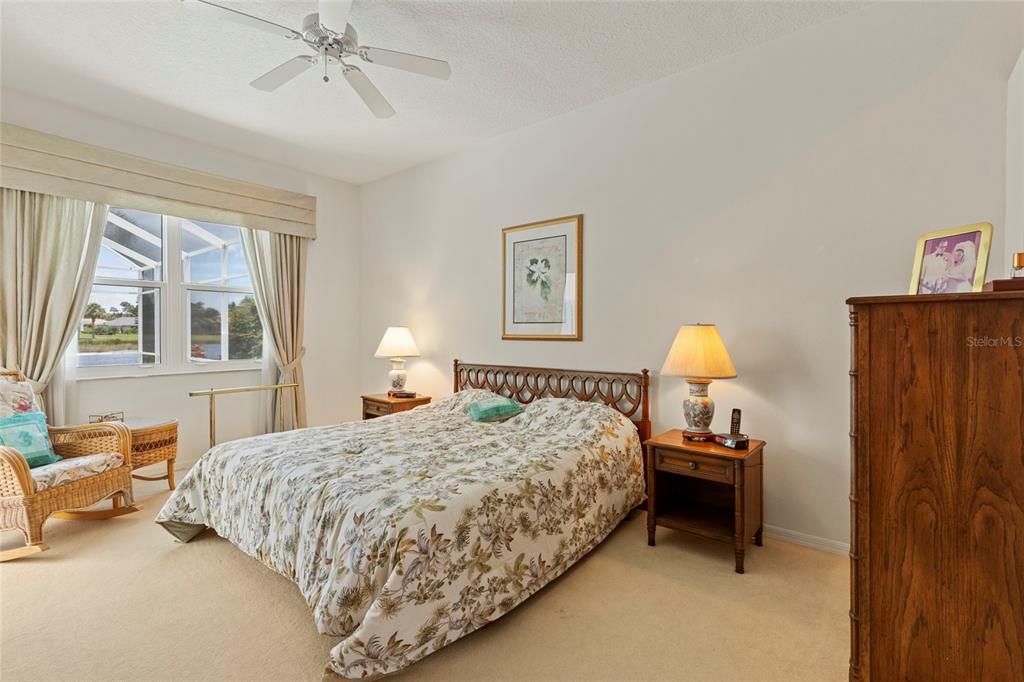 For Sale: $928,000 (4 beds, 3 baths, 2405 Square Feet)