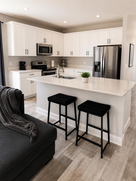 For Sale: $635,000 (3 beds, 2 baths, 1672 Square Feet)