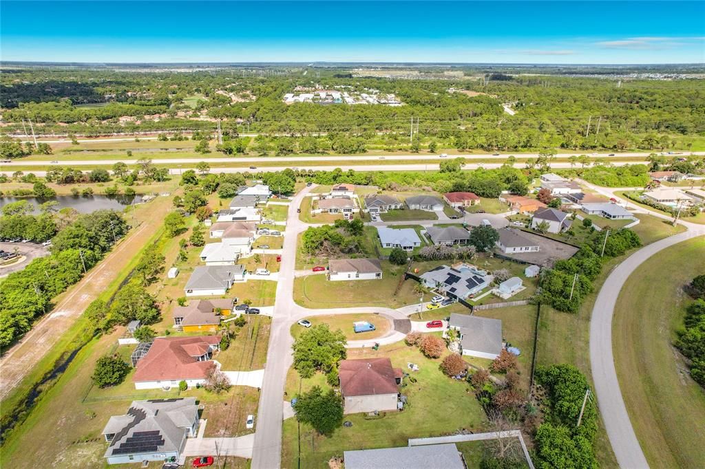 На продажу: $165,000 (0.27 acres)