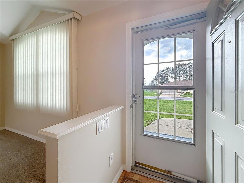 For Sale: $259,900 (2 beds, 2 baths, 1225 Square Feet)