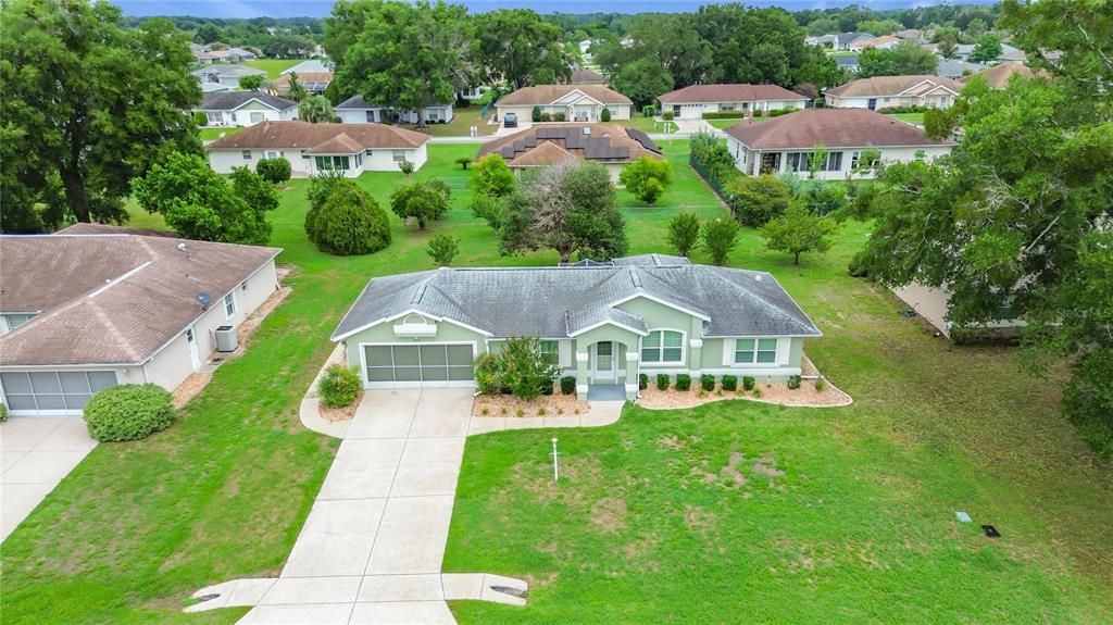 For Sale: $259,900 (2 beds, 2 baths, 1225 Square Feet)