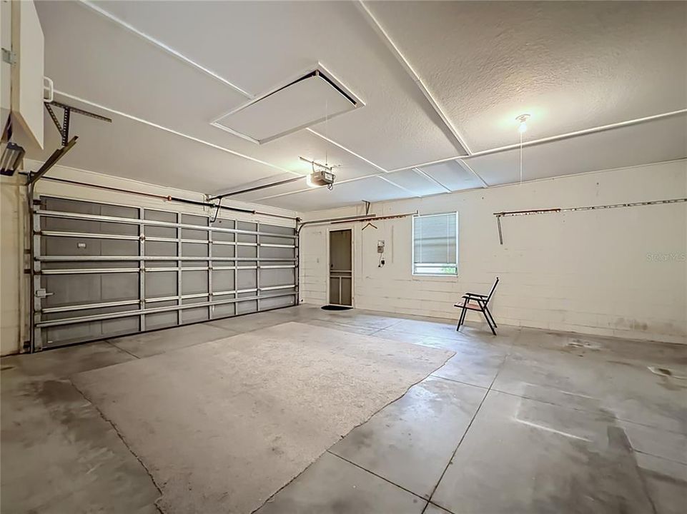 For Sale: $259,900 (2 beds, 2 baths, 1225 Square Feet)