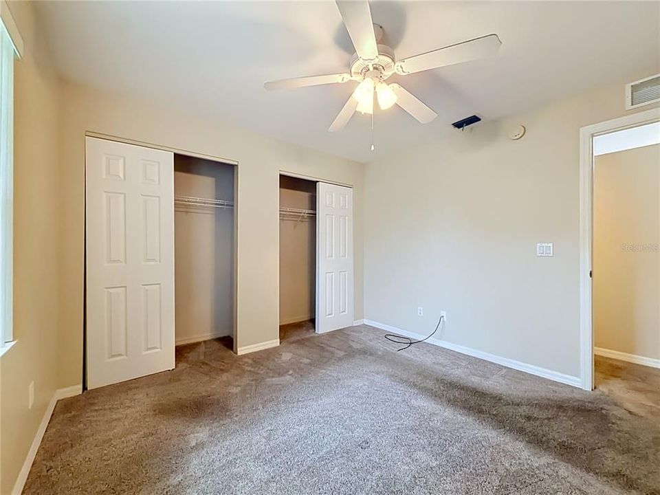 For Sale: $259,900 (2 beds, 2 baths, 1225 Square Feet)