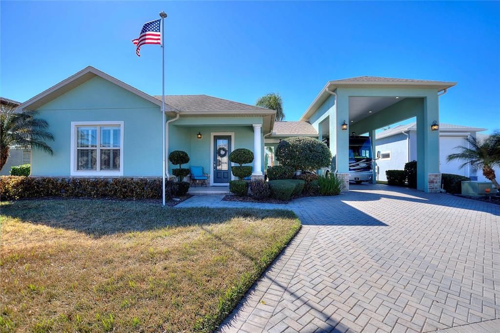 For Sale: $473,750 (1 beds, 1 baths, 1056 Square Feet)