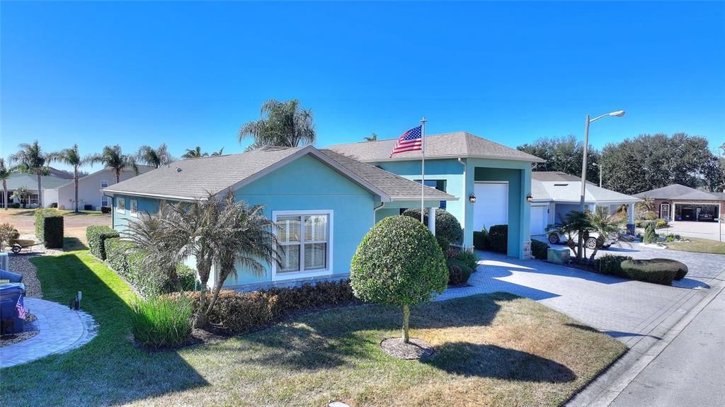 For Sale: $473,750 (1 beds, 1 baths, 1056 Square Feet)