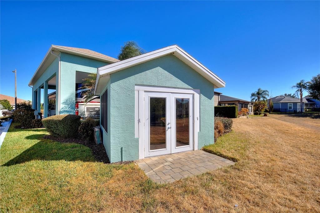 For Sale: $473,750 (1 beds, 1 baths, 1056 Square Feet)