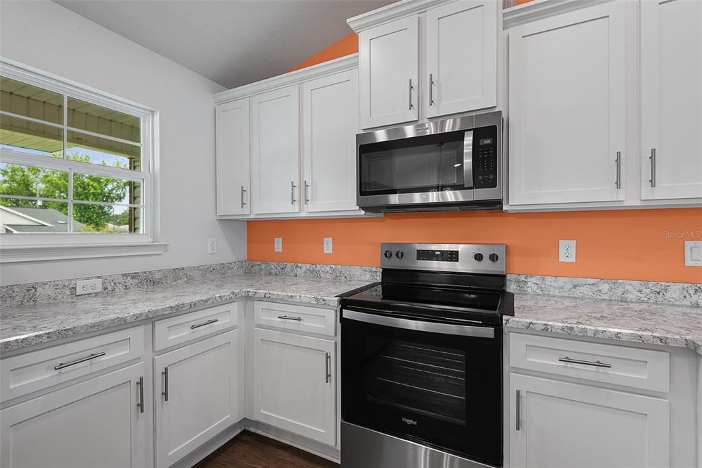 En Venta: $336,000 (3 camas, 2 baños, 1564 Pies cuadrados)