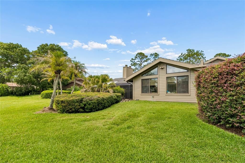 For Sale: $515,000 (3 beds, 3 baths, 2567 Square Feet)