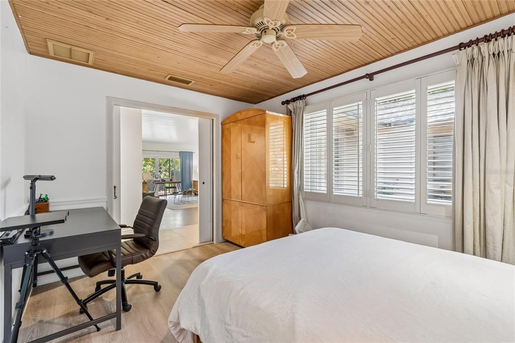 For Sale: $515,000 (3 beds, 3 baths, 2567 Square Feet)