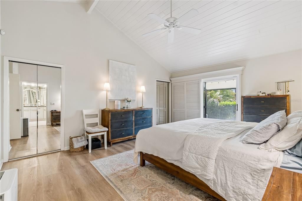 For Sale: $515,000 (3 beds, 3 baths, 2567 Square Feet)