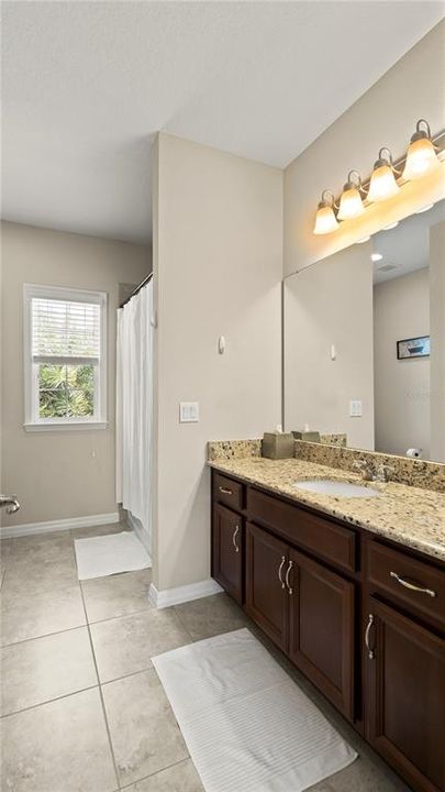 For Sale: $1,275,000 (6 beds, 5 baths, 4816 Square Feet)