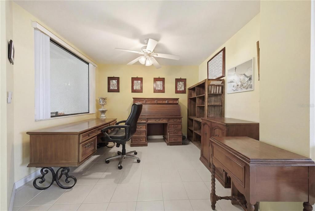 For Sale: $799,000 (3 beds, 2 baths, 1854 Square Feet)