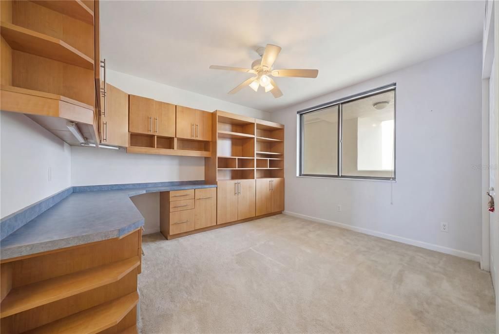 For Sale: $799,000 (3 beds, 2 baths, 1854 Square Feet)