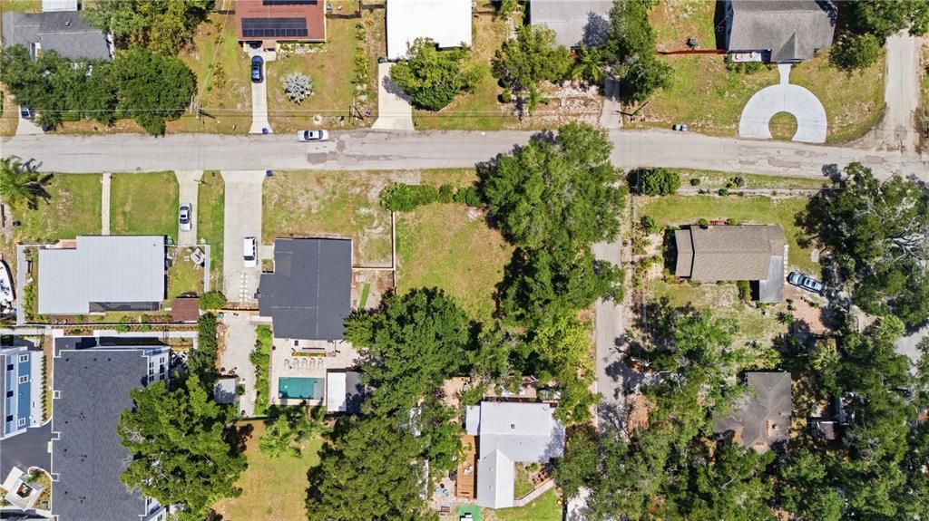 待售: $290,000 (0.21 acres)